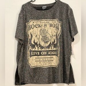 ARULA Black Glitter Vintage Rock & Roll Graphic Tee